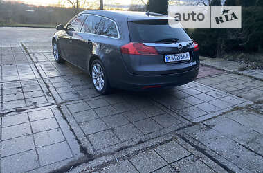 Универсал Opel Insignia 2011 в Бершади