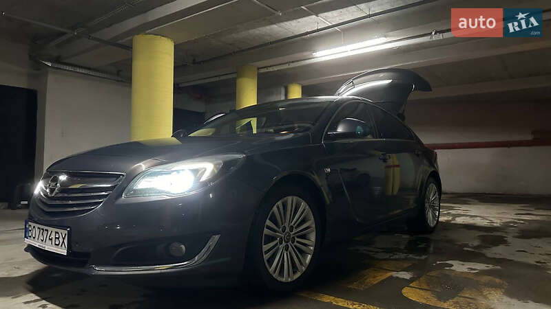 Лифтбек Opel Insignia 2014 в Тернополе