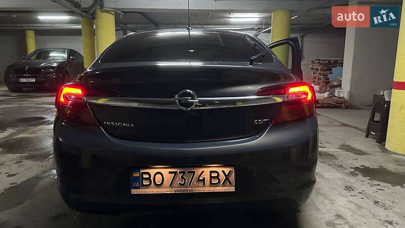 Лифтбек Opel Insignia 2014 в Тернополе