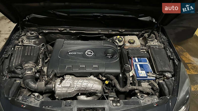 Лифтбек Opel Insignia 2014 в Тернополе