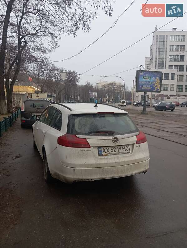 Універсал Opel Insignia 2011 в Харкові