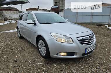 Универсал Opel Insignia 2010 в Шостке