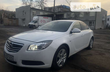 Opel Insignia 2011