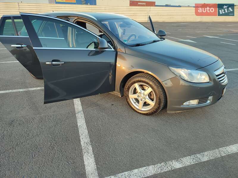 Opel Insignia 2013