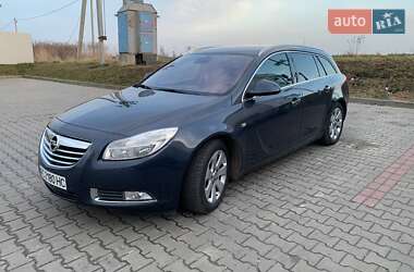 Opel Insignia 2011