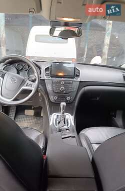 Универсал Opel Insignia 2010 в Первомайске