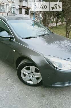 Универсал Opel Insignia 2010 в Львове