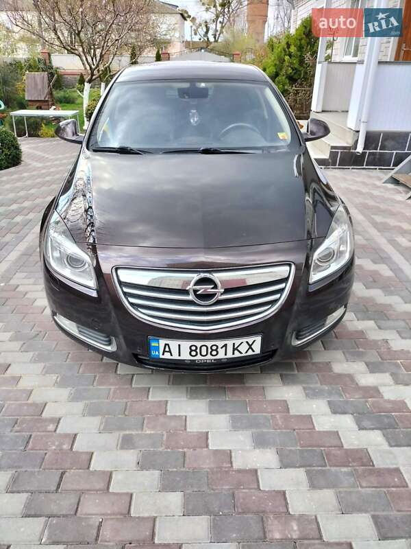 Opel Insignia 2011
