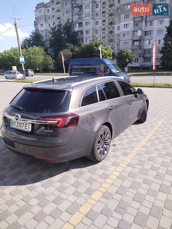 Универсал Opel Insignia 2014 в Хмельницком