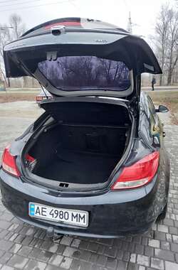 Лифтбек Opel Insignia 2011 в Павлограде