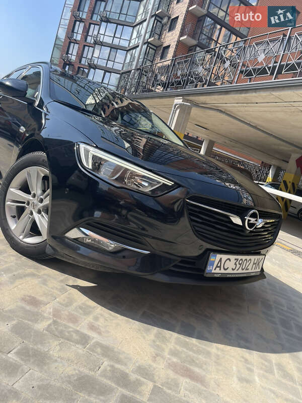Універсал Opel Insignia 2017 в Луцьку