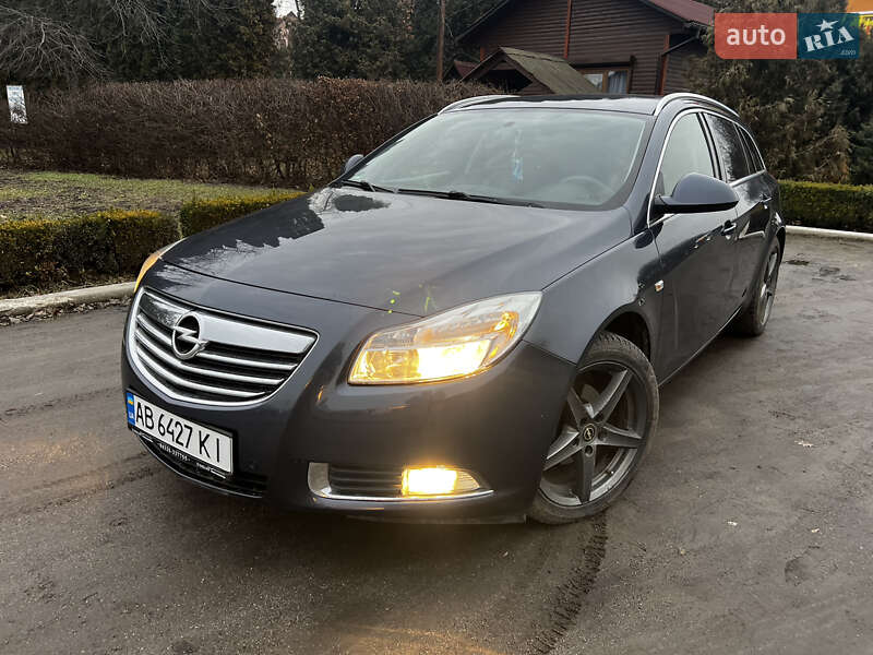Універсал Opel Insignia 2009 в Гайсину