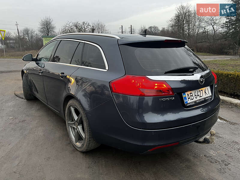 Універсал Opel Insignia 2009 в Гайсину