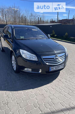 Універсал Opel Insignia 2013 в Львові