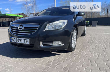 Універсал Opel Insignia 2013 в Львові