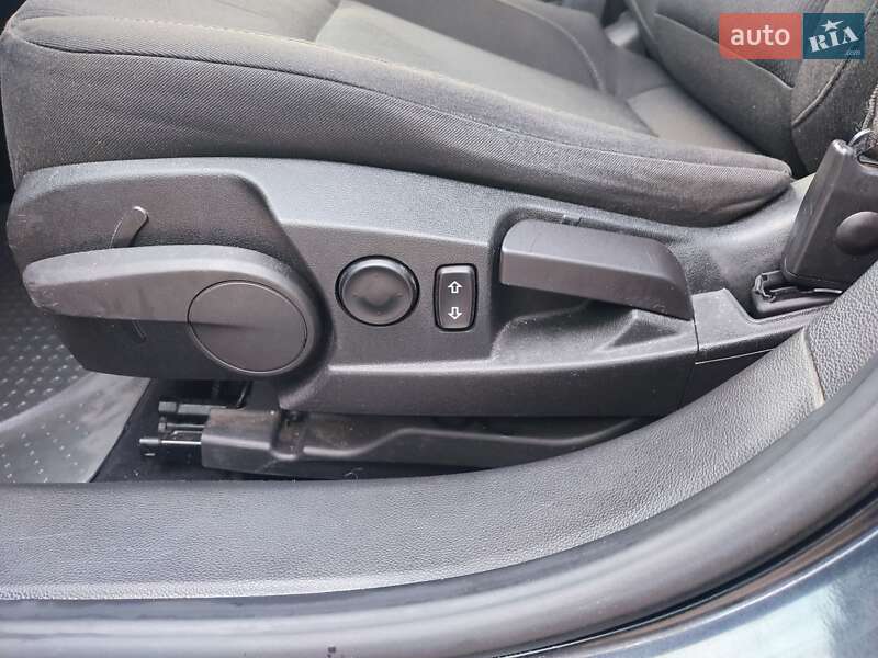 Универсал Opel Insignia 2010 в Черкассах