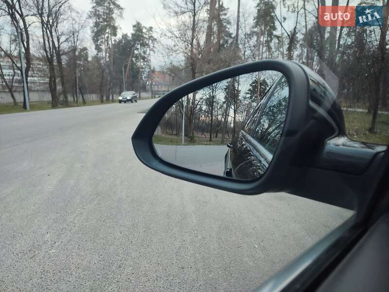 Универсал Opel Insignia 2010 в Черкассах