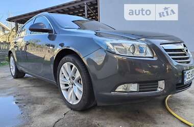 Універсал Opel Insignia 2013 в Чернівцях