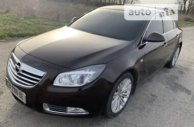 Седан Opel Insignia 2012 в Прилуках