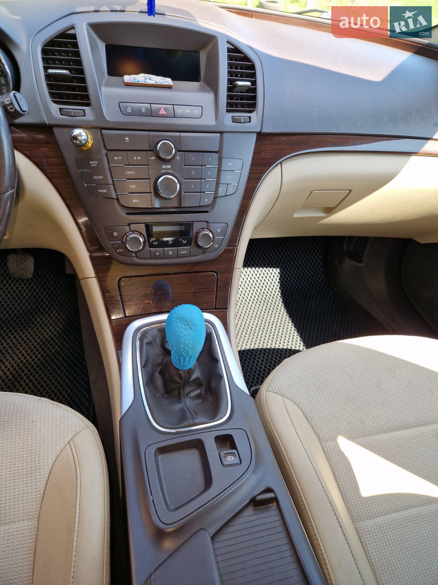 2010 Opel Insignia - мініатюра 8