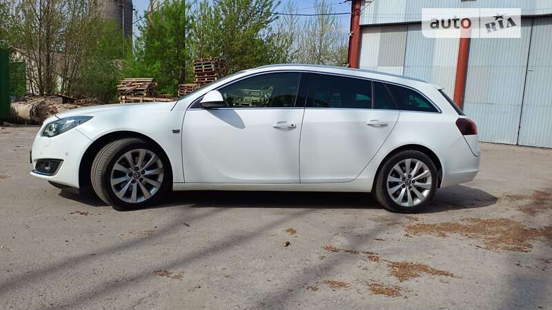 Универсал Opel Insignia 2013 в Киеве