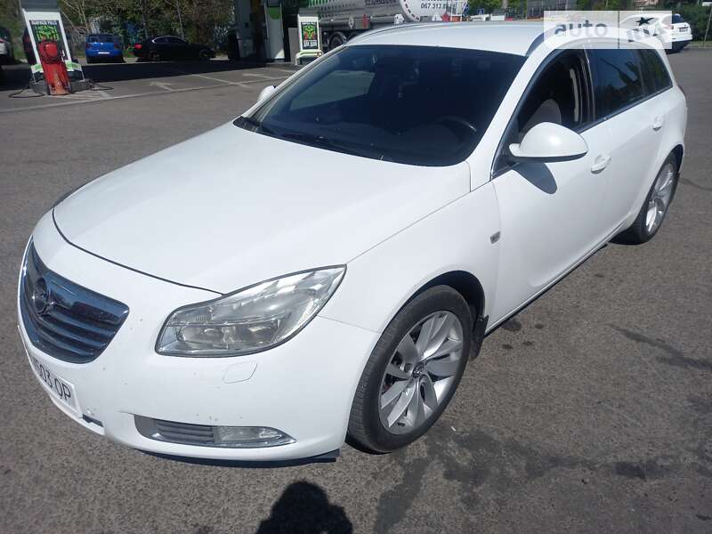 Универсал Opel Insignia 2013 в Одессе