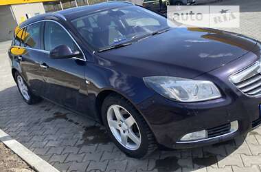 Універсал Opel Insignia 2012 в Луцьку