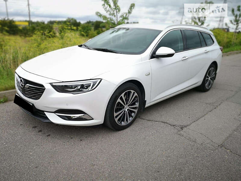 Универсал Opel Insignia 2018 в Тернополе