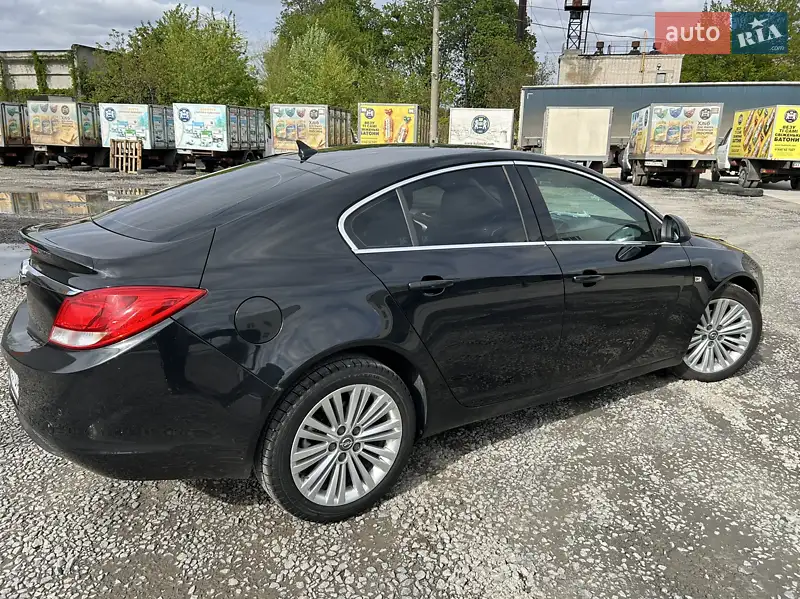 Opel Insignia 2012
