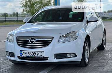 Універсал Opel Insignia 2011 в Дніпрі