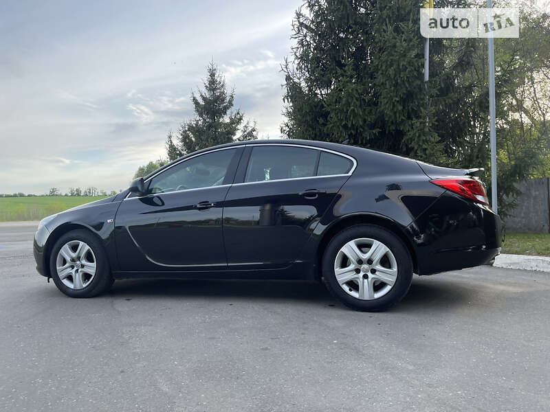 Лифтбек Opel Insignia 2009 в Звенигородке