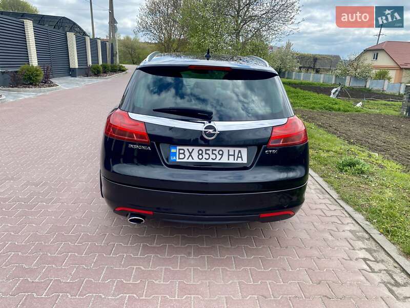 Універсал Opel Insignia 2010 в Хмельницькому