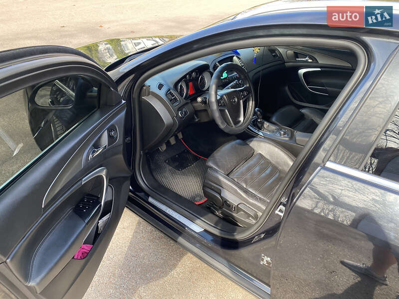 Универсал Opel Insignia 2011 в Звягеле фото 27 Универсал Opel Insignia 2011 в Звягеле
