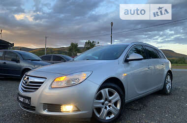 Opel Insignia 2011