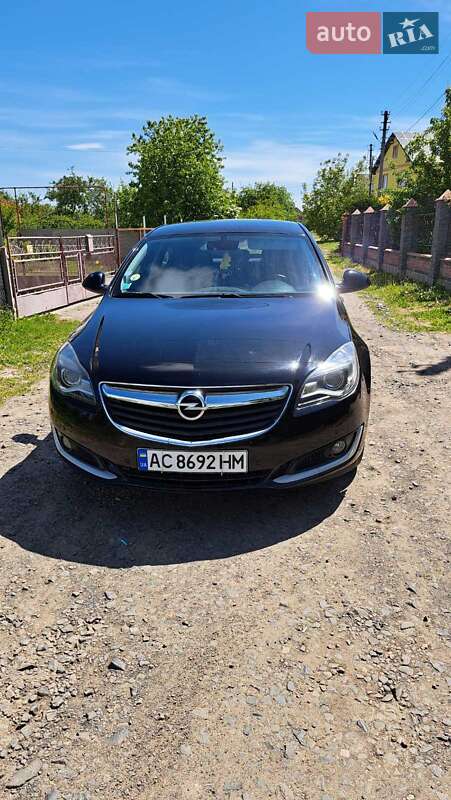 Седан Opel Insignia 2017 в Луцке