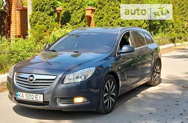 Универсал Opel Insignia 2010 в Белой Церкви