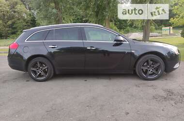 Универсал Opel Insignia 2013 в Богуславе