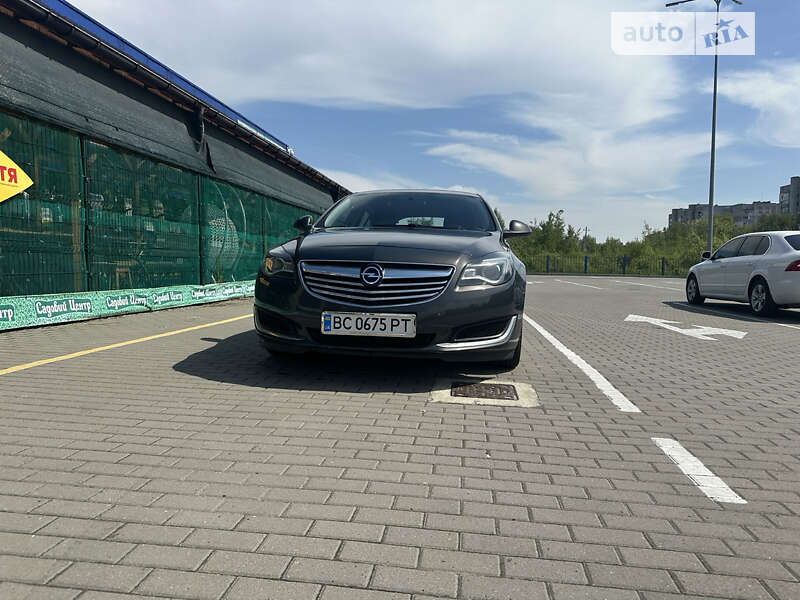 Ліфтбек Opel Insignia 2014 в Дрогобичі