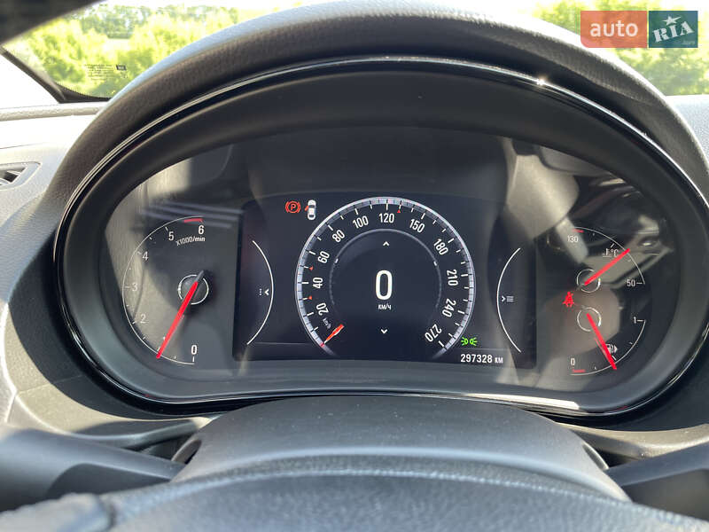 Універсал Opel Insignia 2015 в Лисянці