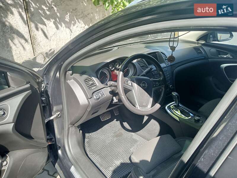 Універсал Opel Insignia 2010 в Ужгороді фото 10 Універсал Opel Insignia 2010 в Ужгороді