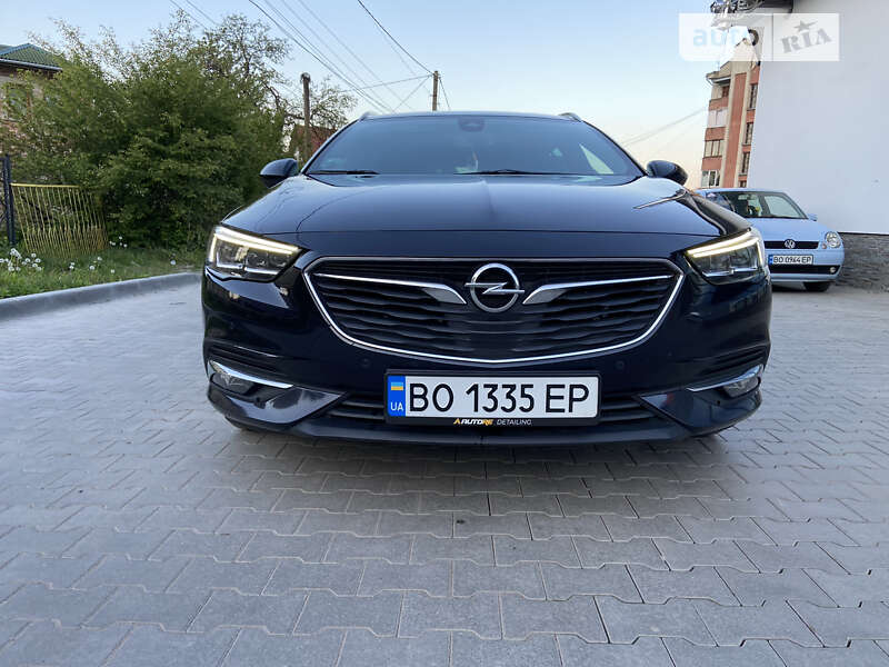Універсал Opel Insignia 2017 в Теребовлі