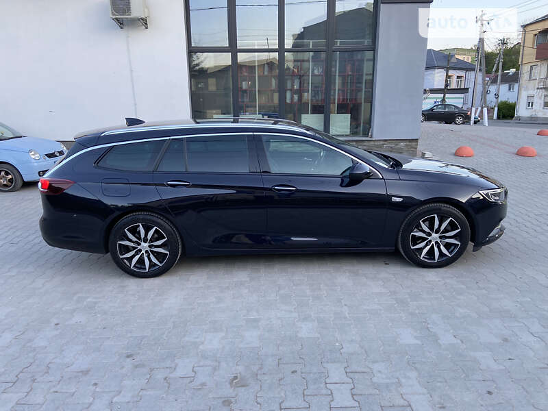 Універсал Opel Insignia 2017 в Теребовлі