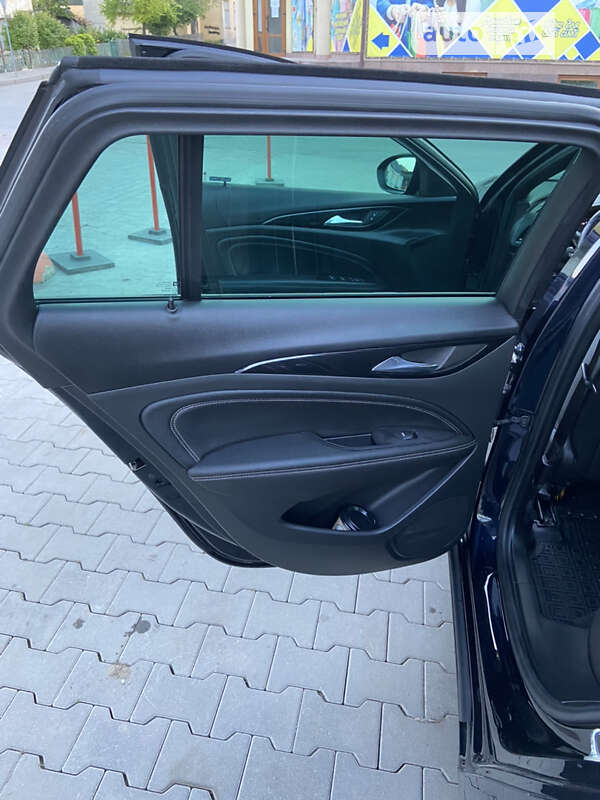 Універсал Opel Insignia 2017 в Теребовлі