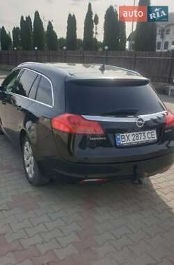 Універсал Opel Insignia 2012 в Дунаївцях
