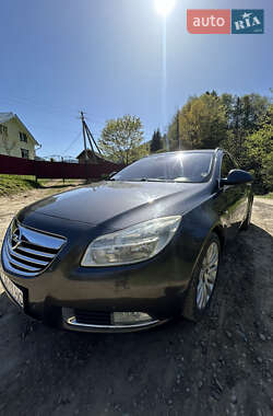 Универсал Opel Insignia 2010 в Косове