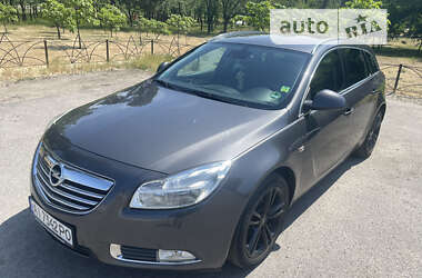 Opel Insignia 2011