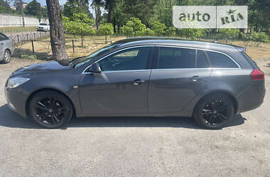 Универсал Opel Insignia 2011 в Киеве