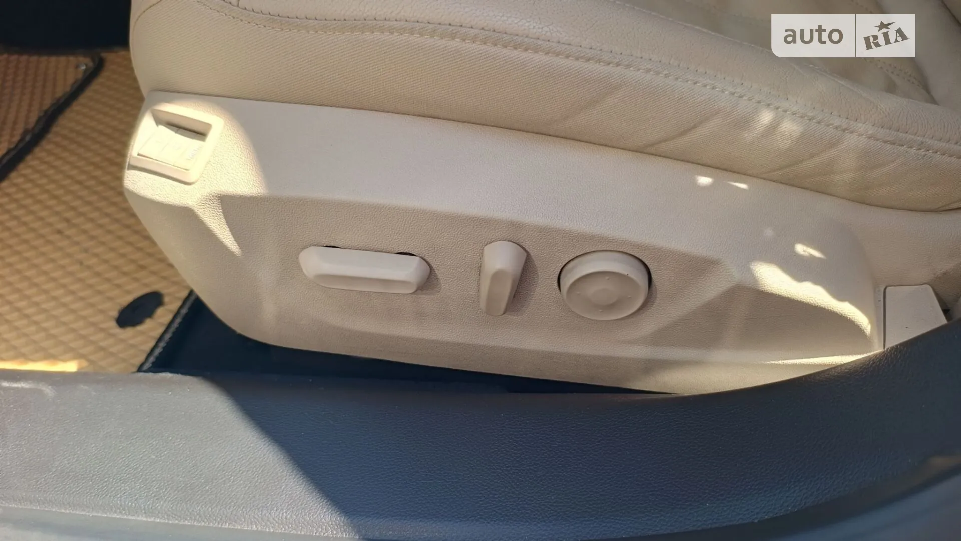 2013 Opel Insignia - мініатюра 20