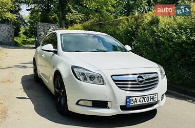 Лифтбек Opel Insignia 2010 в 