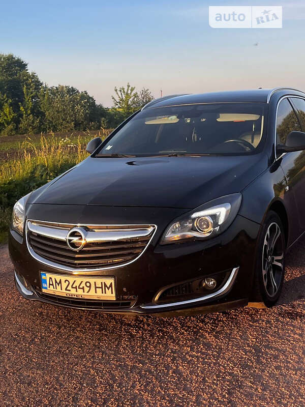 Універсал Opel Insignia 2015 в Бердичеві